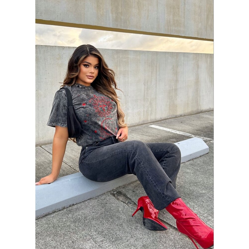 Fashion Nova ✦ Ease Your Soul Tunic Top ✦ Black Red Washed Cotton Graphic NWT - Picture 2 of 6